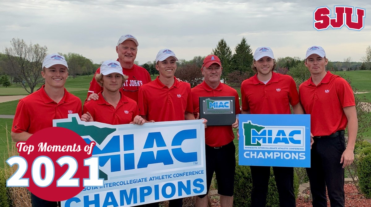 SJUJohnnies's tweet image. 𝐓𝐨𝐩 𝐌𝐨𝐦𝐞𝐧𝐭𝐬 𝐨𝐟 𝟐𝟎𝟐𝟏 

@johnniesgolf shattered the 54-hole, championship-meet record w/a 3-day total of 850 to win the program's 13th MIAC title April 30-May 2! All 5 Johnnies finished in the top 12, with 4 earning All-MIAC honors (top 10). 

#GoJohnnies #d3golf