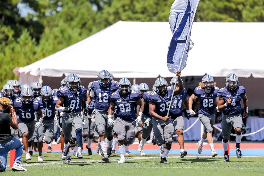 Adam_Aiken17's tweet photo. I’m Blessed to receive my first official offer from Saint Augustine University! @CoachTate3 @coachpoohward @SAU_News https://t.co/hgEnW9XsbU