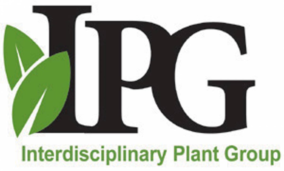 CAFNRNews's tweet photo. Established in 1981, the Interdisciplinary Plant Group celebrated its 40th anniversary in 2021. This #Mizzou campus-wide community of researchers pursues transformative ideas in the field of plant biology. Read about their accomplishments & collaborations: https://t.co/OyxxAyOAfR https://t.co/5reBgocAYI