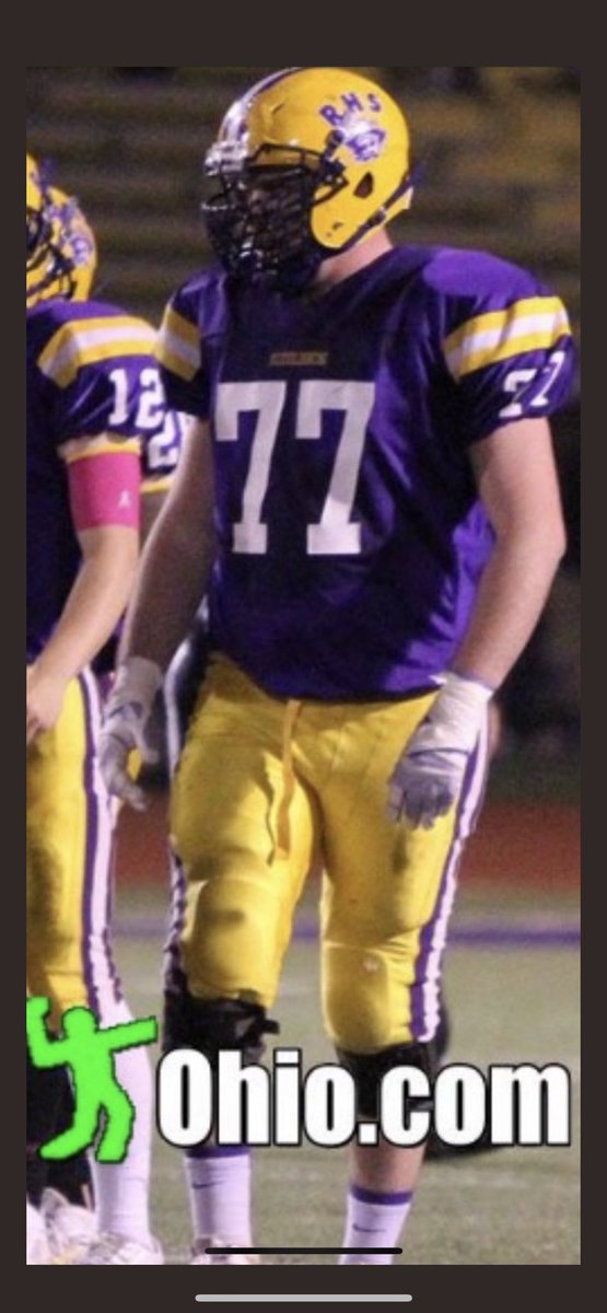 ReynoldsburgFB's tweet photo. Class of 15’ @eubie_ who played OL for us and was a captain. He went to play for @RedFlashFB where he played OL, received an undergrad in marketing and management. Also, got his MBA with a concentration in healthcare management. What’s your favorite memory of this grad #reynproud https://t.co/E631RWBWOK