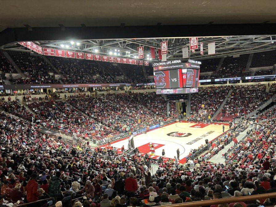 wslam's tweet image. “But, none watches women’s basketball.” 🥴🥴🥴

(via @RachaelEllering)