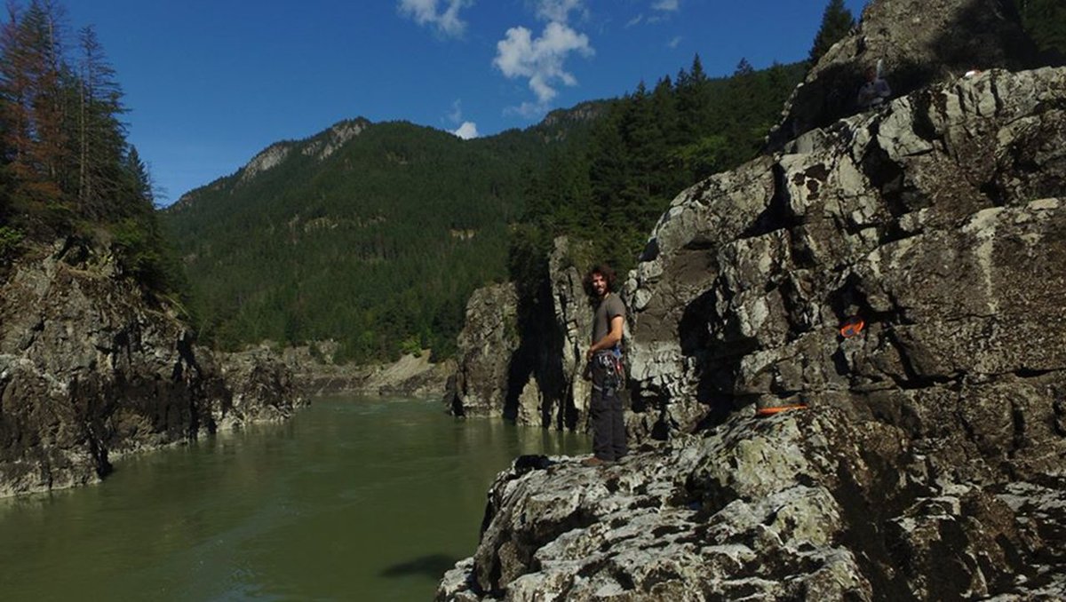 SFU School of Environmental Science (@sfuevsc) on Twitter photo Check out #SFUEVSC student Max as he collects data in a canyon of the Fraser River.
Share your #evscexperience.
sfu.ca/evsc/undergradโฆ
#SFU #SFUEVSC <a href="/SFUENV/">SFU Faculty of Environment</a> <a href="/SFUResearch/">SFU Research</a> Check out #SFUEVSC student Max as he collects data in a canyon of the Fraser River.
Share your #evscexperience.
sfu.ca/evsc/undergradโฆ
#SFU #SFUEVSC <a href="/SFUENV/">SFU Faculty of Environment</a> <a href="/SFUResearch/">SFU Research</a>