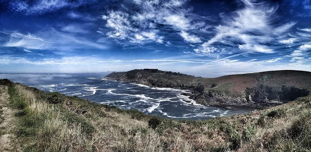 ciesgal's tweet photo. 🌊 🗾 🌿 Dende @ciesgal  vos desexamos un  BO NADAL E FELIZ ANINOVO !

🌊 🗾 🌿@ciesgal  é DIVULGAR para COÑECER, saber, valorar, desfrutar, CONSERVAR e CRECER

#CulturaAtlántica #NaturezaAtlántica

2️⃣0️⃣2️⃣2️⃣

📸 Manuel Ángel Agulla Núñez https://t.co/hvxv0W2i8L