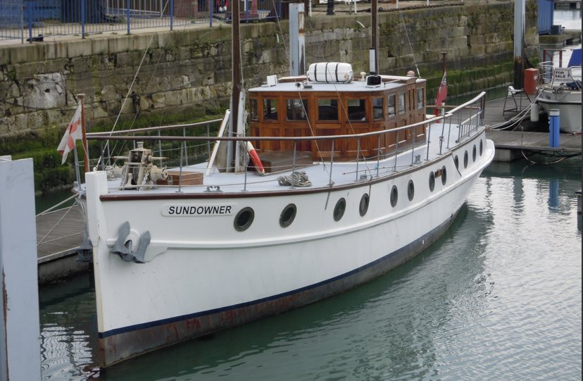 r_cooperdesign's tweet photo. I’ve been proud of some of the things I’ve designed and made but nothing is more humbling that knowing my Great Grandfather built “SUNDOWNER” the boat that lead the Dunkirk evacuation and inspiration for the latest film. #proud #maker #carpenter #seadog #dunkirk #ww2 #lightoller https://t.co/XzEwDSiNpe