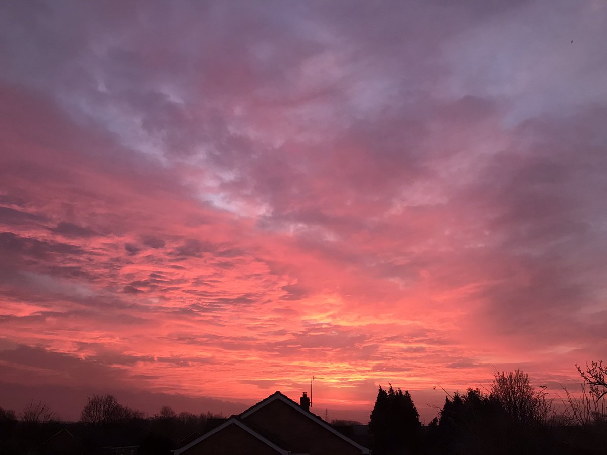 No filter needed this morning 😍 this beautiful view from my bedroom whilst waking up with coffee...twas good for the soul