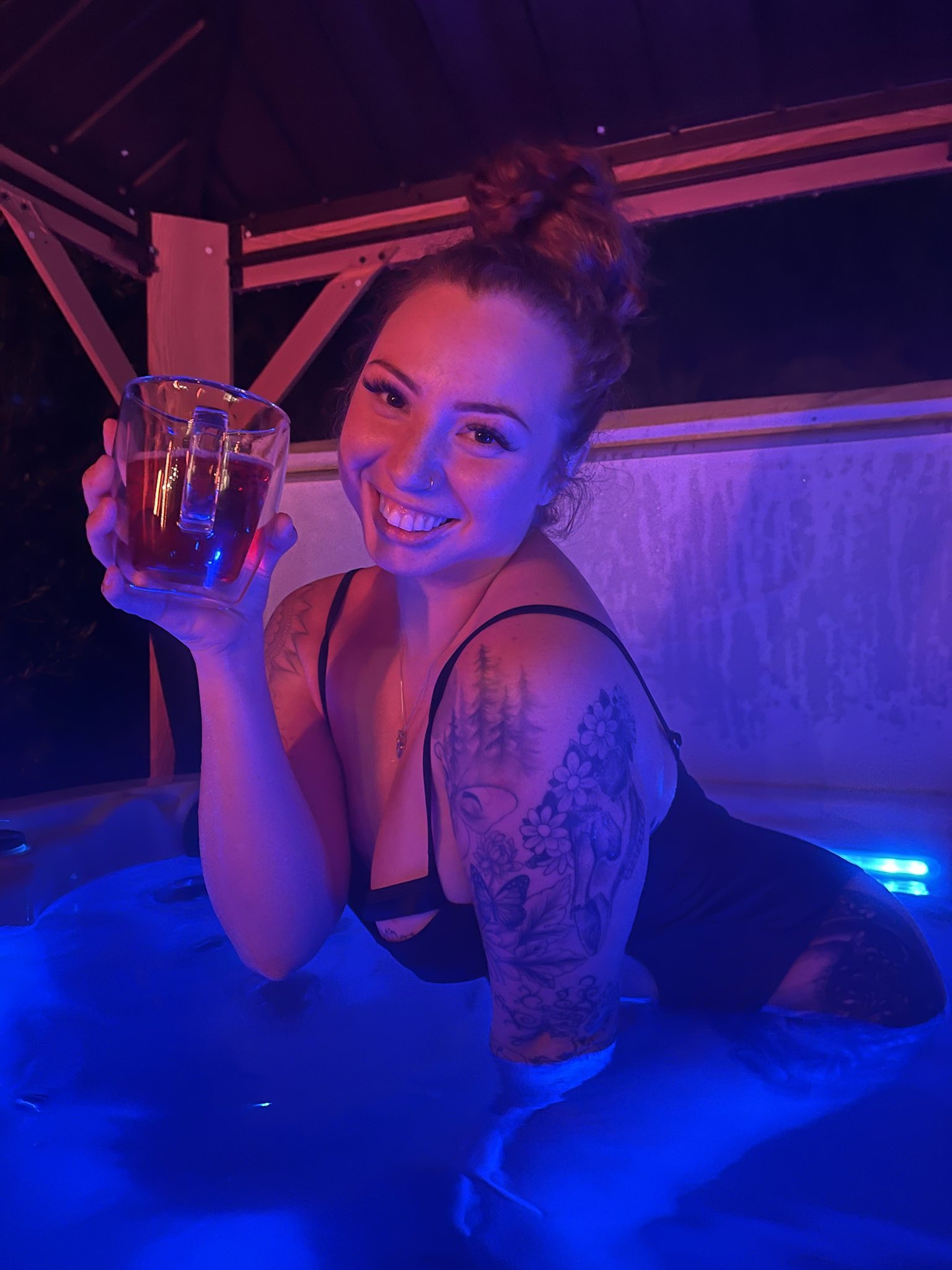 PiperMaePeach on Twitter: "Cheers baby😋 https://t.co/LPkqfXhqxO" / Twitter