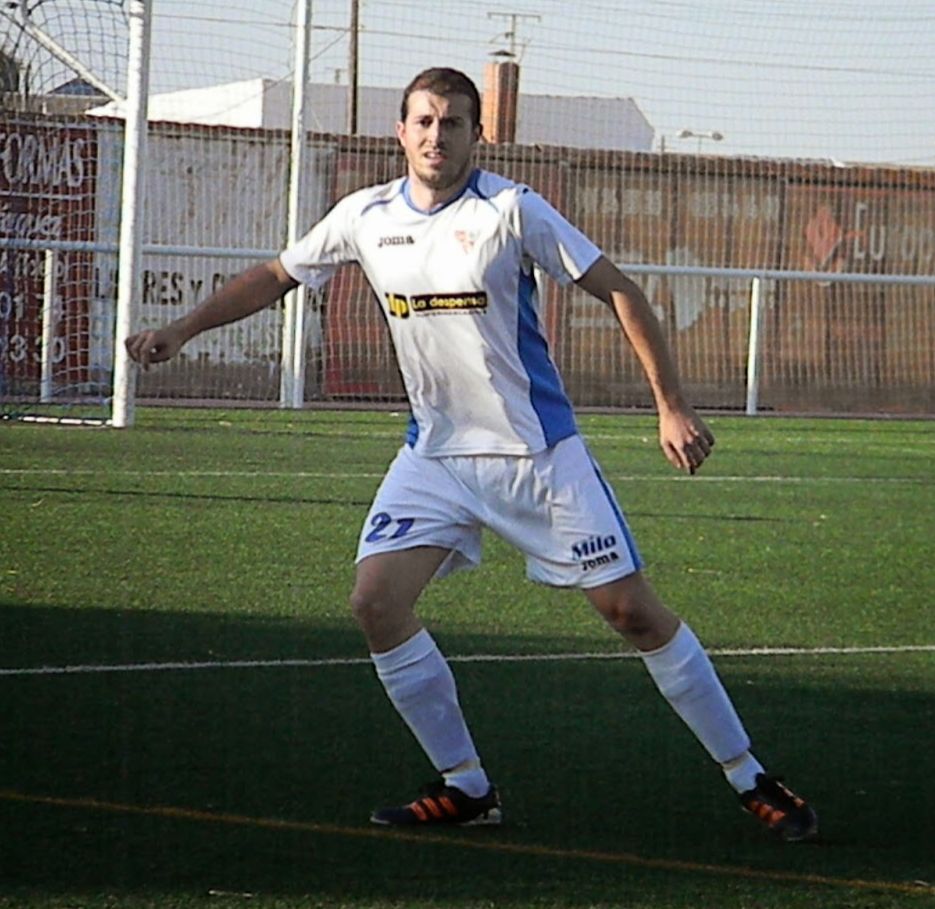 DeporteCLM's tweet photo. #OnceDelSigloDeporteCLM | Se trata del delantero @chanete_21. Jugador de equipos como @cdtorrijos_ofcl, @CD_Illescas o @Mora_CF

🔝Si crees que merece estar en el Once solo tienes que dar RT https://t.co/xMmErfnQU9