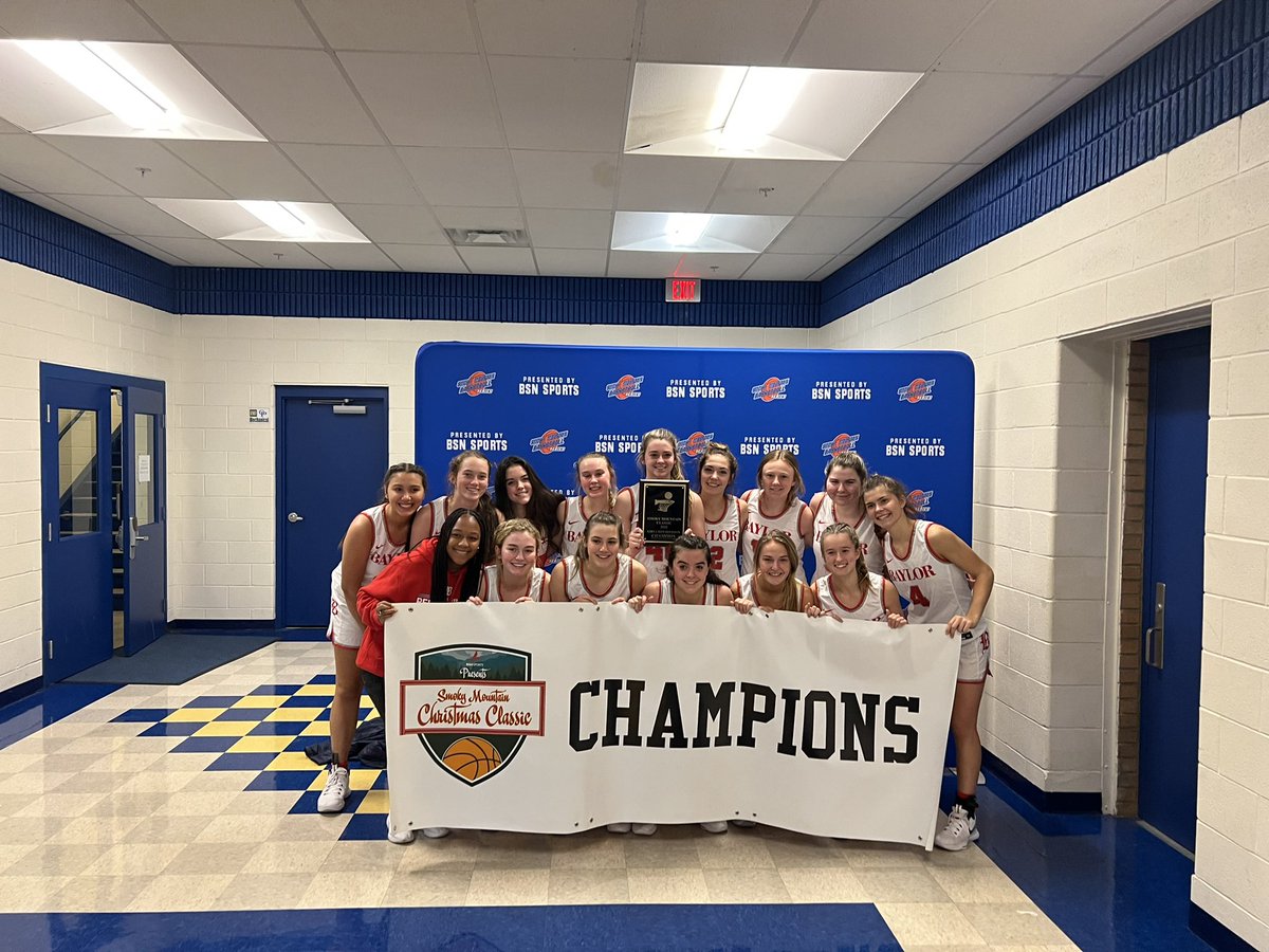 RaiderRecap's tweet photo. Smoky Mtn Classic red division Champions @BaylorGBBall #GBR https://t.co/ftGLUHywSu