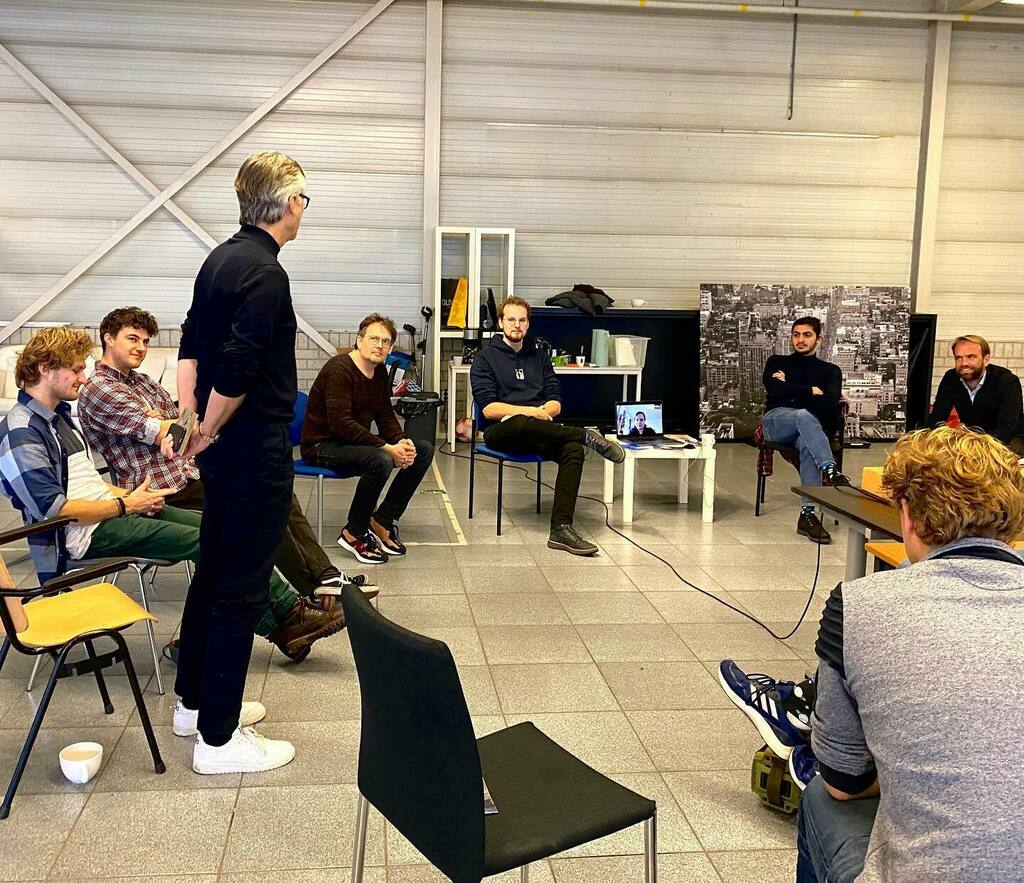 What are our plans and goals for next year? ✨

That's what we asked ourselves last week. But first, we looked back at this year with our team. On what we have achieved together and as individuals. After that, we looked into the future through different fun challenges, all fa…