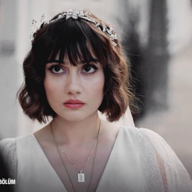 izimc_'s tweet photo. sonunda buldum,benziyor:)))))

#SevdaErginci #Elkızı https://t.co/qTyKZFKpEh