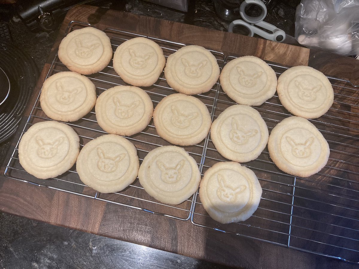 Maybe YOU don’t celebrate Christmas with Pikachu shortbread. I’m built different tho