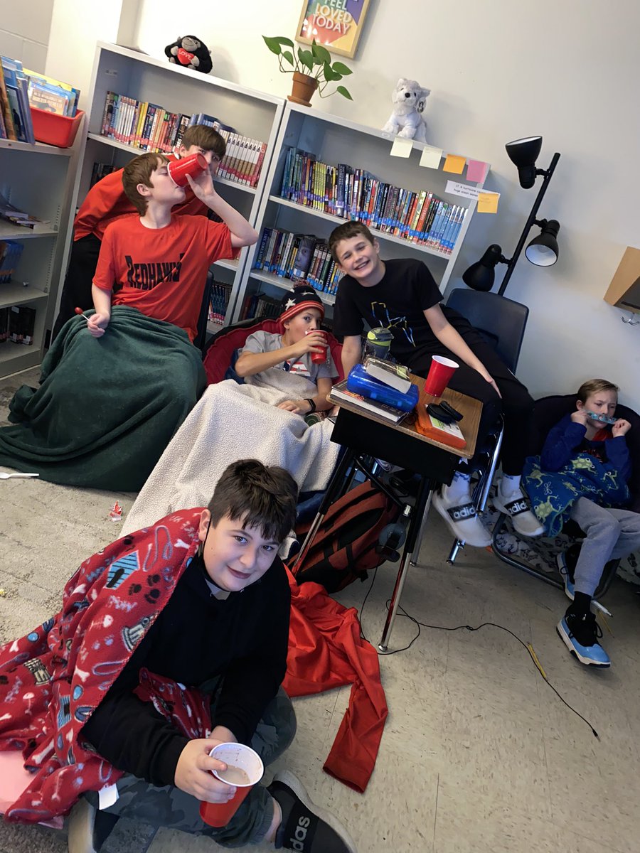 miss_illy's tweet photo. LOVE these kids like they love hot chocolate and holiday movies https://t.co/mv8JTKV1Ly