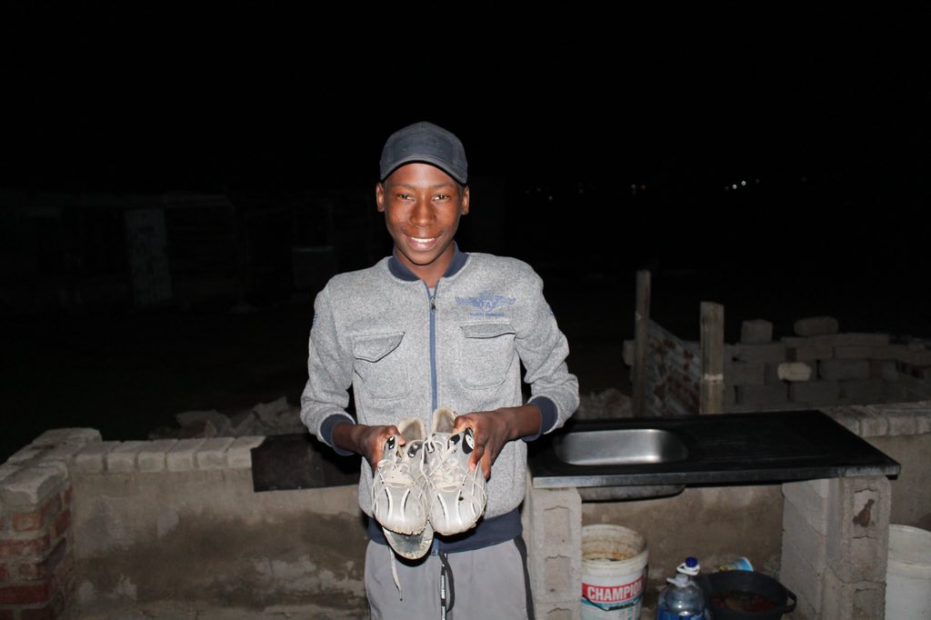 ChebengC's tweet image. All smiles!!☺️ 

🥳Making an impact through fairly used cleats donations.

@UVF2016 @Alfred23g @FARPostZA @Nathaniels15 @ThobelaFMYaka @KickOffMagazine @robertmarawa