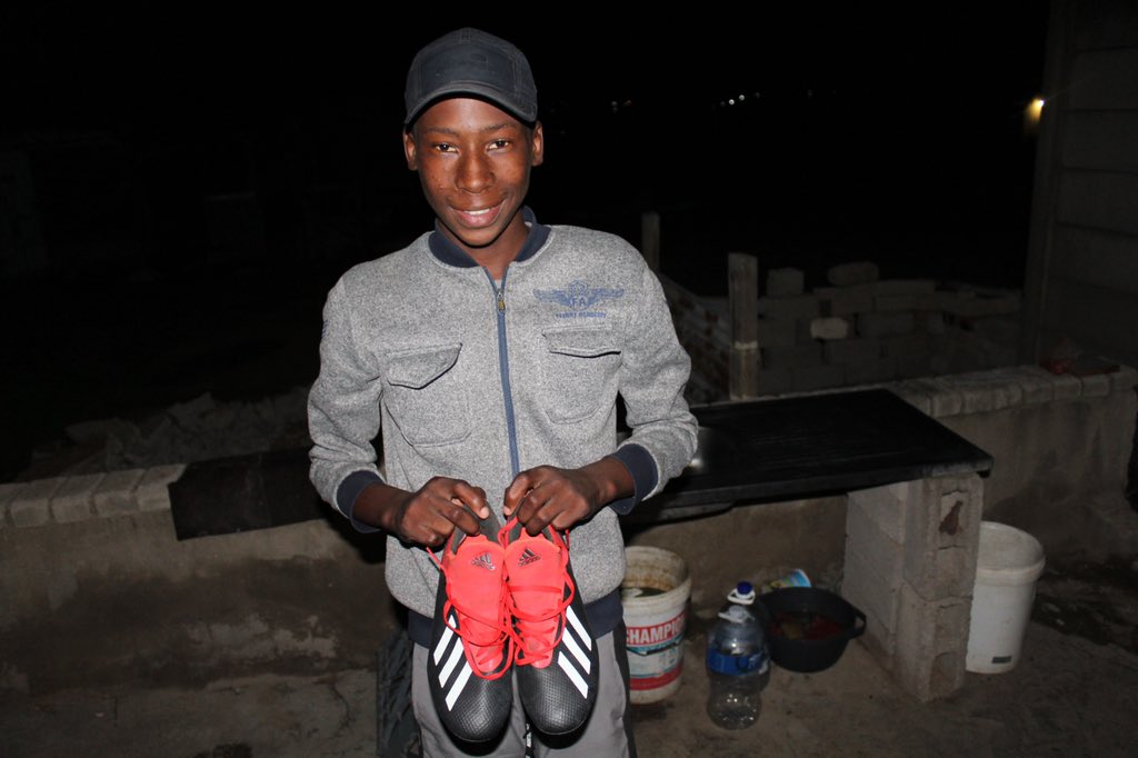 ChebengC's tweet image. All smiles!!☺️ 

🥳Making an impact through fairly used cleats donations.

@UVF2016 @Alfred23g @FARPostZA @Nathaniels15 @ThobelaFMYaka @KickOffMagazine @robertmarawa