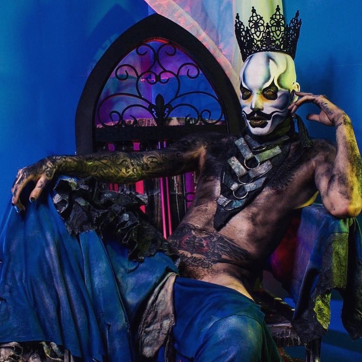 bouletbrothers's tweet photo. All hail the winner of The Boulet Brothers’ Dragula S4 and the World’s Next Drag Supermonster: DAHLI! Dahli will headline the upcoming Boulet Brothers’ Dragula World Tour, receive a custom crown and scepter and a $100,000.00 cash prize courtesy of us. Congratulations Dahli! https://t.co/uWSIBI6P3Z