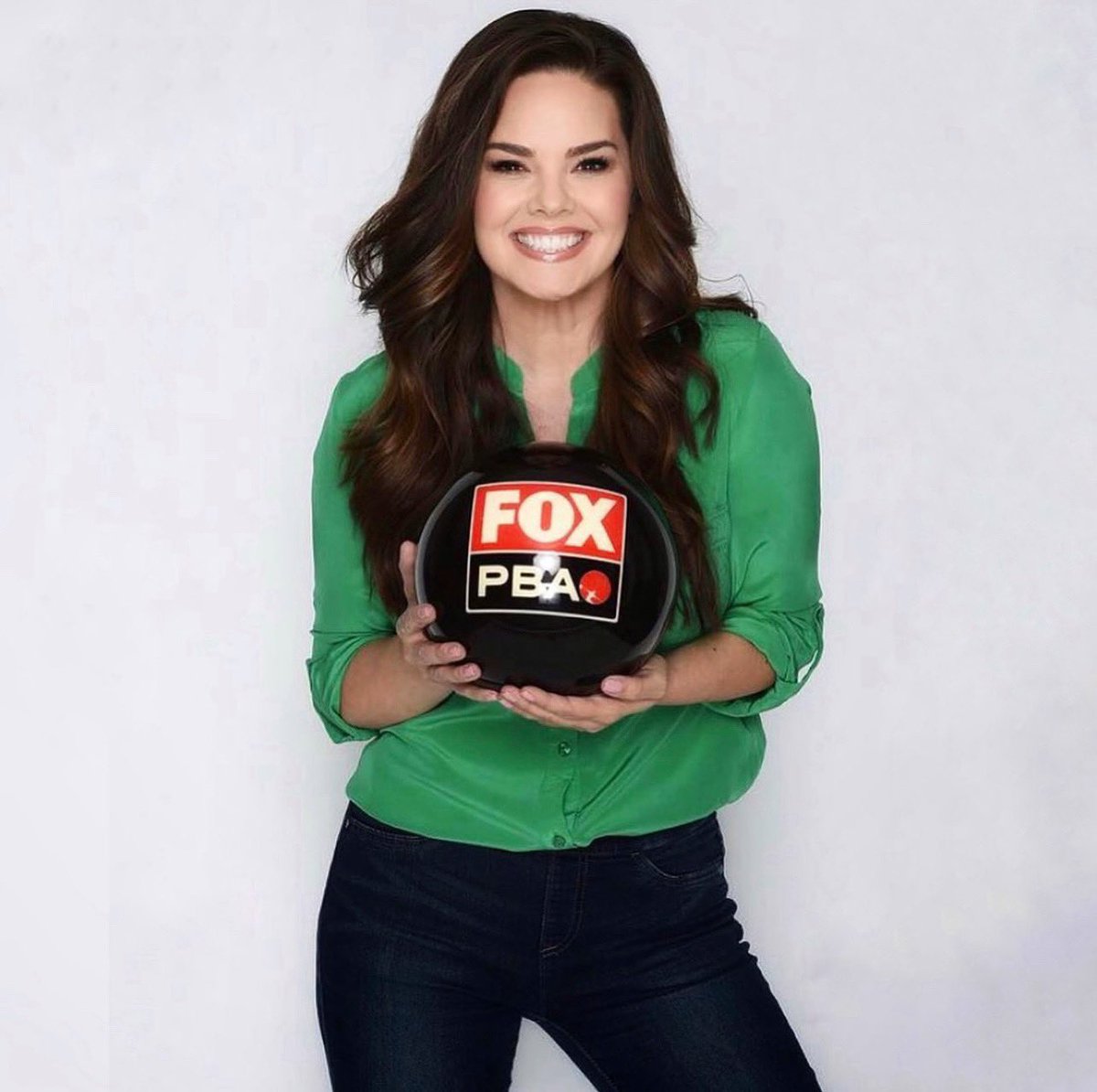 MissPressler's tweet photo. Let the countdown begin!! T minus 30 days until the start of the 2022 @PBATour on @FOXTV π₯ πΊ π³ Whoβs ready for the new season to start?!??? #pbaonfox #youready #pbaonfs1 https://t.co/gvwKhlyrHJ