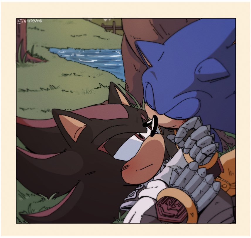 HipsterSilver's tweet photo. by the lakefront 🌹 https://t.co/IhItMKyWJP