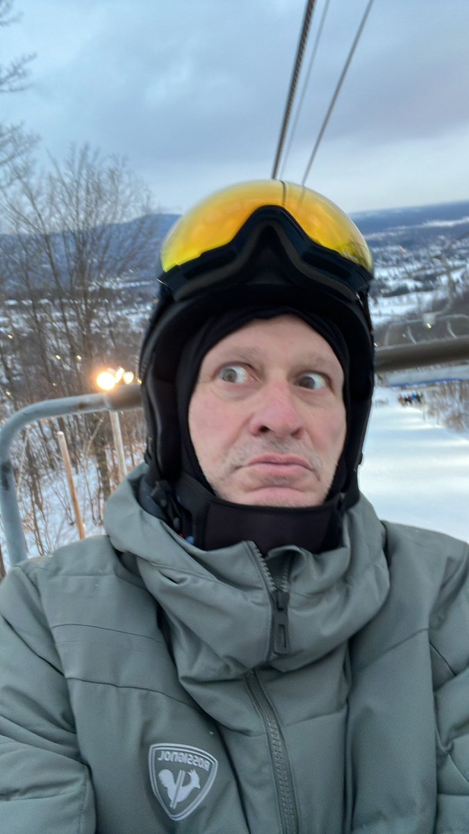 Peut-être un dernier moment à l’extérieur! 
Profitez-en avant 18:00… 
#bouah