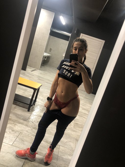 BUONGIORNO AMORE 🤣🤣 TI ASPETTIAMO NEL NOSTRO PROFILO VIP  https://t.co/lhztkaPslT DOVE PUBBLICHIAMO VIDEO<a href="/tag/nuovafotoprofilo"class="tags"><span>#nuovafotoprofilo</span></a>