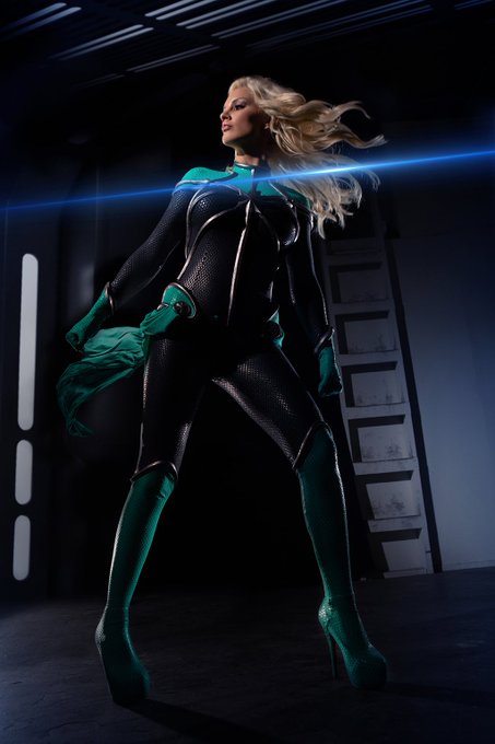 Oh hey 🥰  https://t.co/9UvShd7YoB https://t.co/IUnPvURXoH