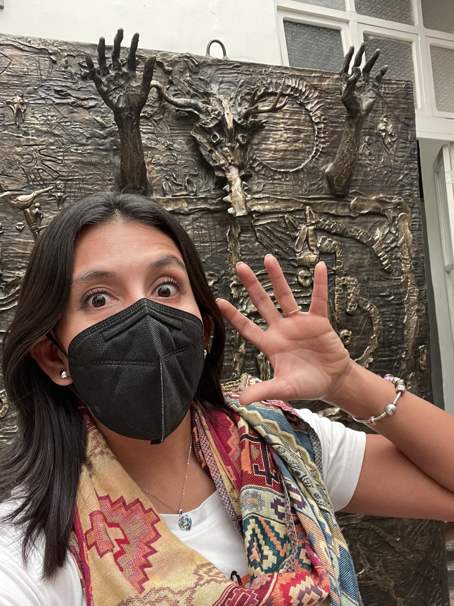 Julia Cuellar tweet media