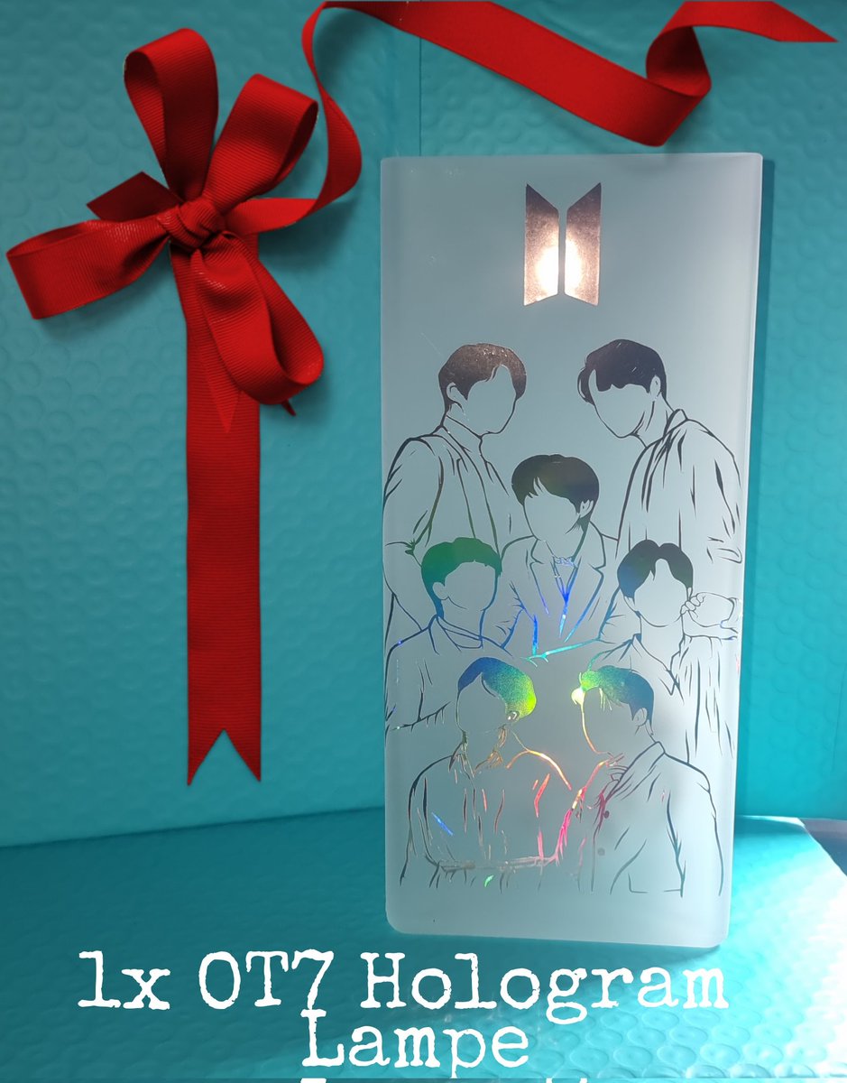 german_armys_25's tweet photo. 🎄 Adventskalender GiveAway Tag 23🎄 

1x OT7 Hologram Lampe 
 
▶️Folgt mir 
▶️Liked &amp; Retweeted den Beitrag 
▶️Ende morgen 22 Uhr, Auslosung &amp; Start TAG 24 bis 22:30 Uhr 
 
Gewinnspiel in Co- Operation mit 
💜 @SteffiAuri 💜 https://t.co/uBAlBXr5hc