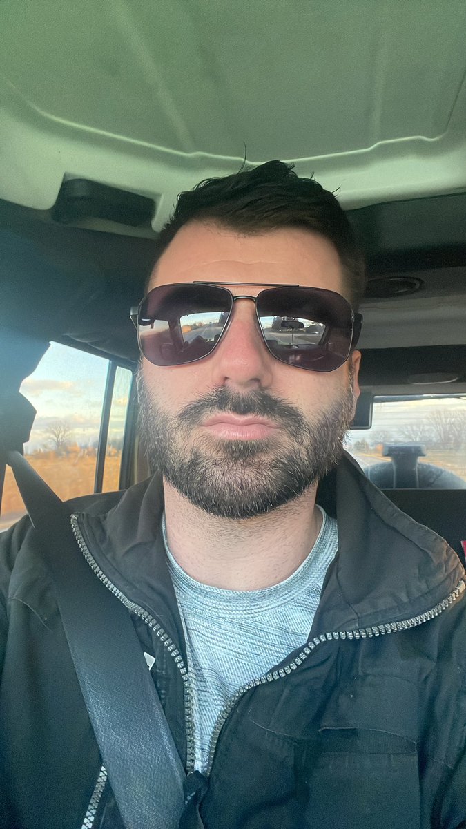 DuffPlate's tweet photo. Would you want to see This face on tv? How would you like me to cook for you? 😉 https://t.co/jTmDebMYhs