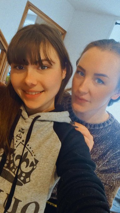 Bient&ocirc;t une nouvelle vid&eacute;o avec la belle @emma_fantazy https://t.co/zmWANfPItZ<a class="tags" target="_blank" title="On Twitter" href="/?out=eyJ0eXAiOiJKV1QiLCJhbGciOiJIUzUxMiJ9.eyJpYXQiOjE3MjkyNzkyMTAsImlzcyI6InR3cG9ybnN0YXJzLmNvbSIsIm5iZiI6MTcyOTI3OTIxMCwiZXhwIjoxNzYwODE1MjEwLCJyZWRpcmVjdF91cmwiOiJodHRwczovL3R3aXR0ZXIuY29tL2VtbWFfZmFudGF6eSJ9.Ujde9DcJfcN4z4wzhga218MCuiPYqgj4mz85nqxSxekVddrPZUL45tXCpZn0HbuTLW416J5edkHuLYwMzpDFHQ">@emma_fantazy</a><a href="/tag/mvsales"class="tags"><span>#mvsales</span></a>