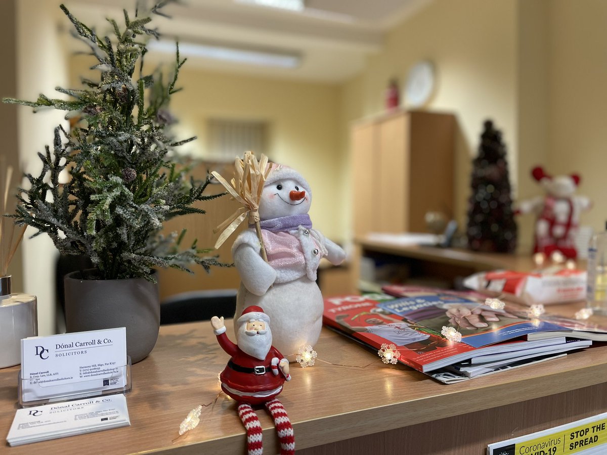 Dónal Carroll &amp; Co. Solicitors will be closed from 12.00 noon Thursday 23rd December 2021 reopening Monday 10th January 2022.

Wishing you all a Happy Christmas and best wishes for the New Year! #outofoffice