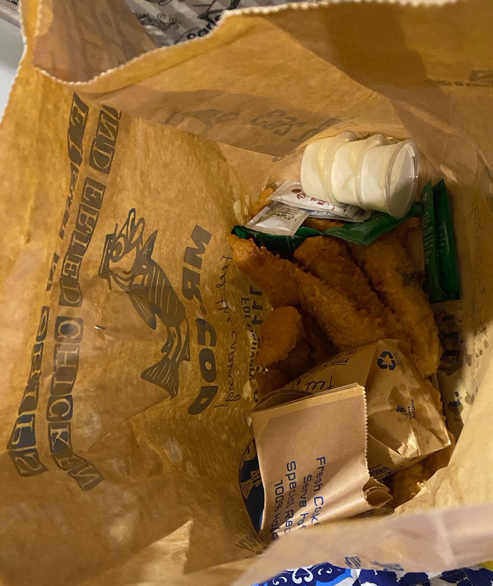 raw_is_warr's tweet photo. This is how #foodpanda delivers fried fish, tissue papers, fries, ketchup all in one big messy piley dump. No proper clean packaging boxes were used. The paper bag was soaked in oil. What a disgraceful joke it is to eat out of a brown bag from #mrcod Never ordering again https://t.co/u2At9i4pUK