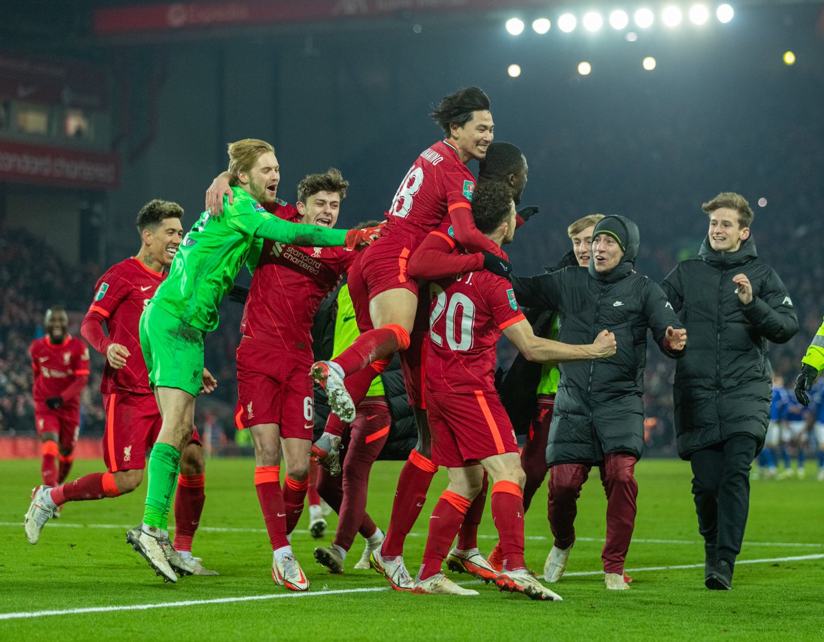 This team 𝙣𝙚𝙫𝙚𝙧 gives up. ❤