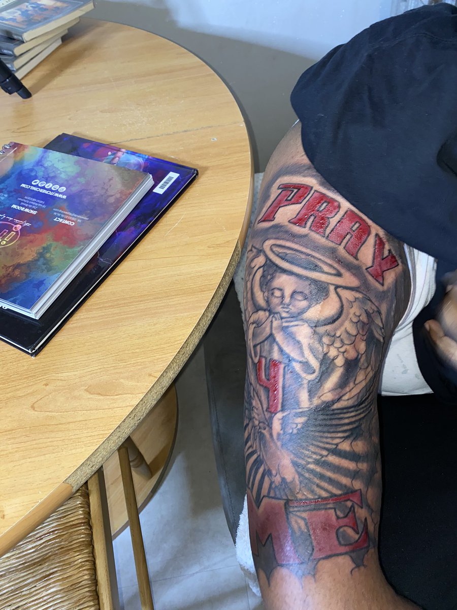 blvwdy's tweet photo. First tattoo #LongLiveC ๐๐ https://t.co/du7xCXqqQ9