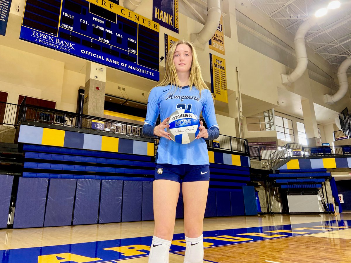 MarquetteVB's tweet photo. Pleased to officially welcome our four incoming freshmen in the high school class of 20222! #WeAreMarquette

🏐 Morgan Daugherty
🏐 Ella Holmstrom
🏐 Sienna Ifill
🏐 Natalie Ring

MORE ⤵️
https://t.co/Dbi5FB86pq https://t.co/IHFcd94UWs