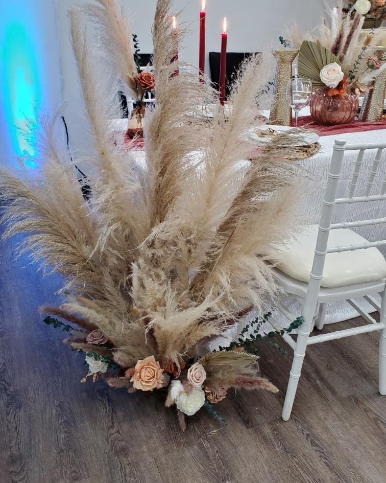 ProfoundRomance's tweet image. Pampas galore. We adore creating these larger than life pampas grass arrangements. 

Are you ready for a profound experience? Contact us today. 

#pampasgrass #iamromance #profoundelegancercs #eventplanner #pampasdecor #eventplanning #eventplanner #nc