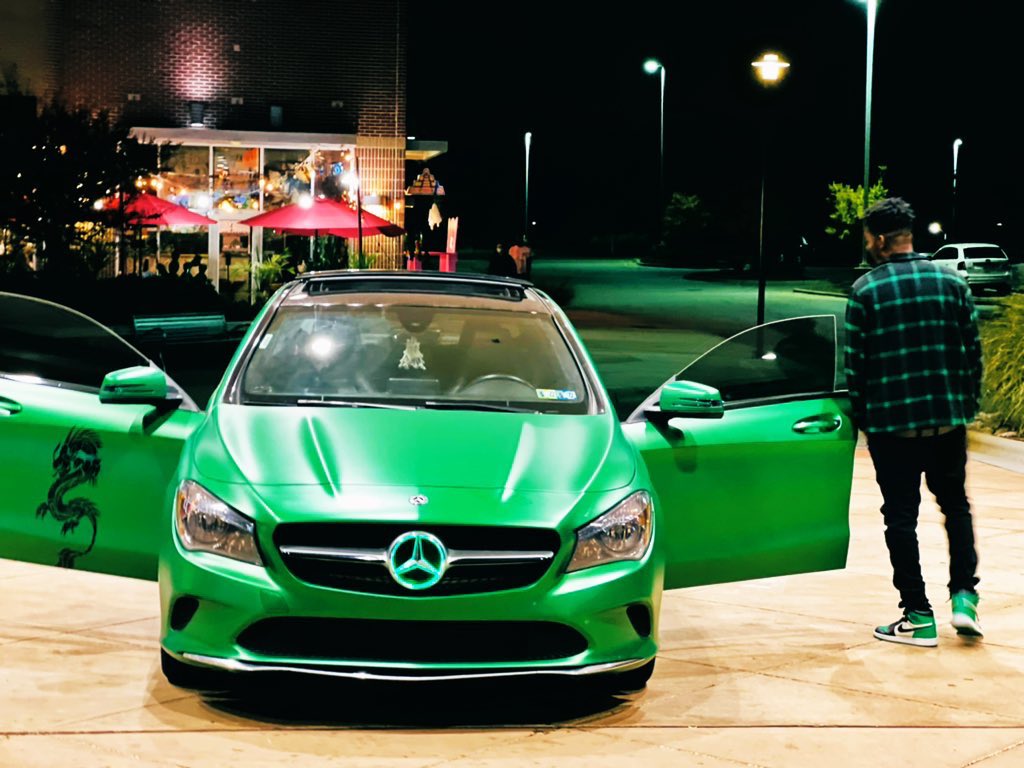 Jetpackkjackson's tweet image. This could be promo for your clothing line. 📈