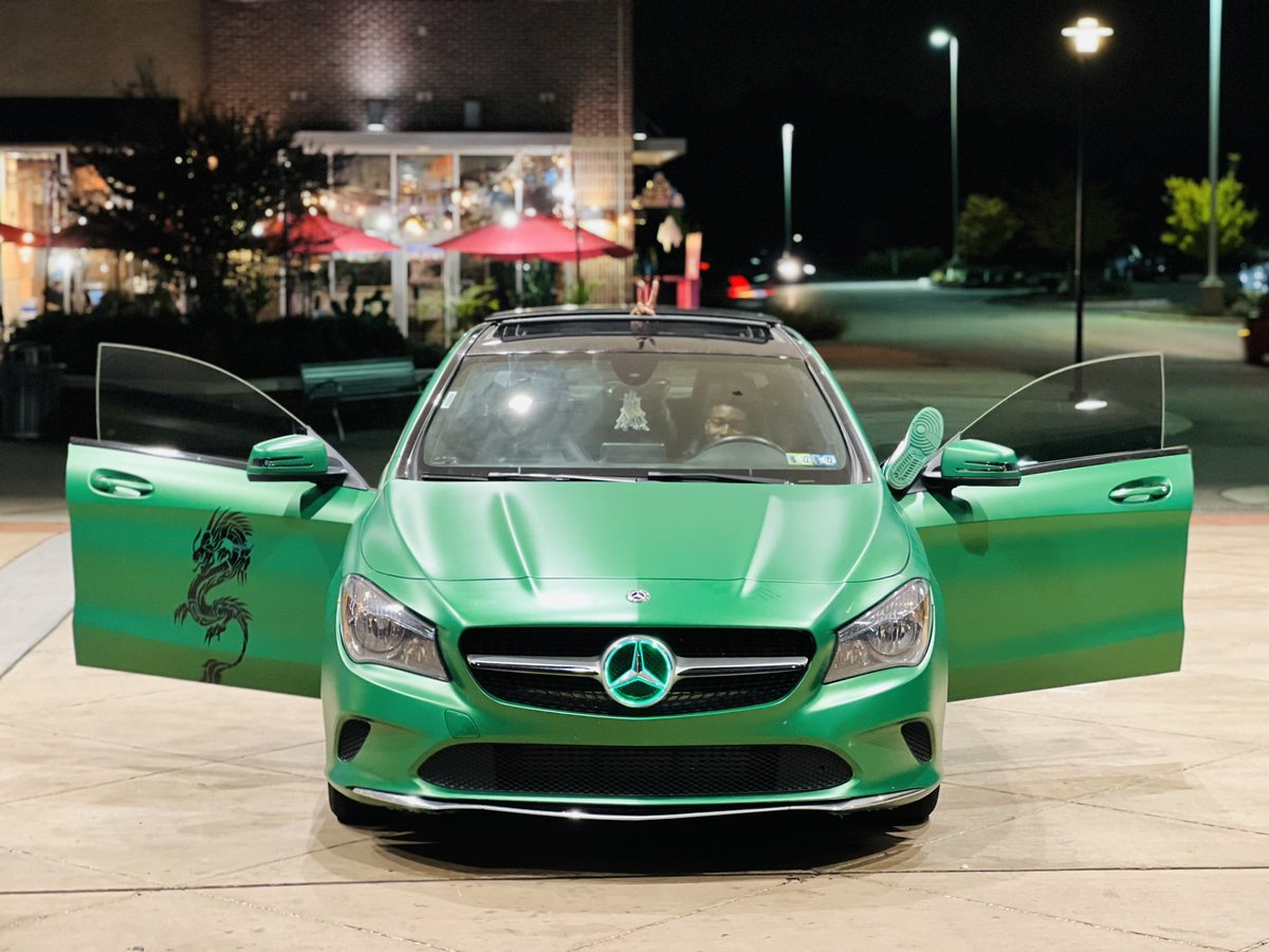 Jetpackkjackson's tweet image. This could be promo for your clothing line. 📈