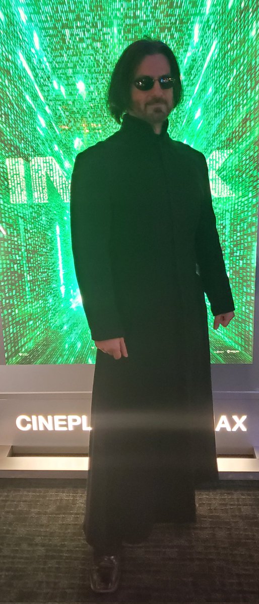 The Matrix Resurrections. 17 years later. Whoah.