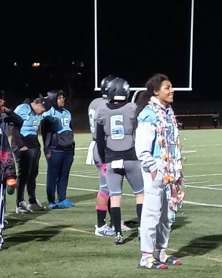 We are on break, but these are still goodies!!! 🖤💙🐺#WeAreVR