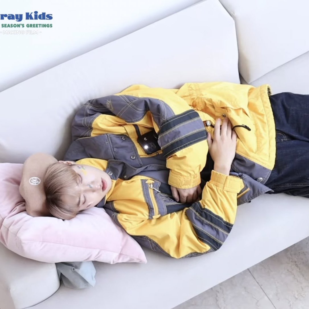 hyunjin drew han this is so cute ☹️