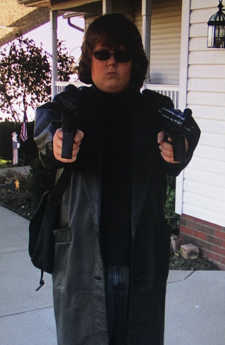 rowdyrubyk's tweet photo. the matrix 4 enjoyer has logged on https://t.co/3fuDWvjdGw