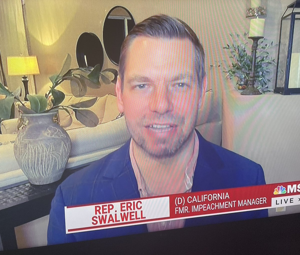 Whatever PR manager told <a href="/ericswalwell/">Eric Swalwell</a> to grow a bit of stubble deserves a raise 👌🏼🔥