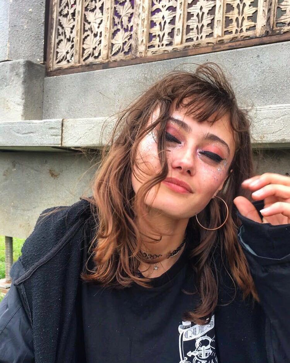 ellaspurneII's tweet photo. i’ve been making jackie scenepacks all day my life is great https://t.co/80a4EfWKqE