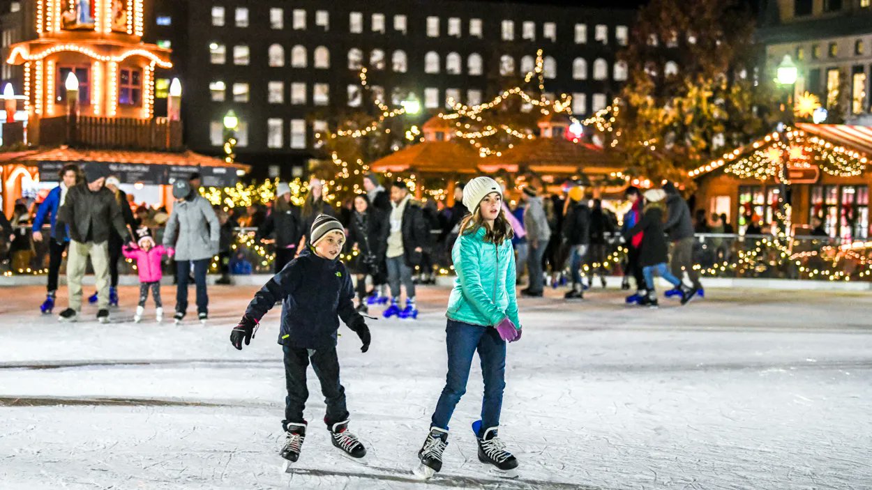 Carmel Palladium Ice Skating Rink Christmas 2022 Carmelchristkindl (@Carmelchristkin) / Twitter
