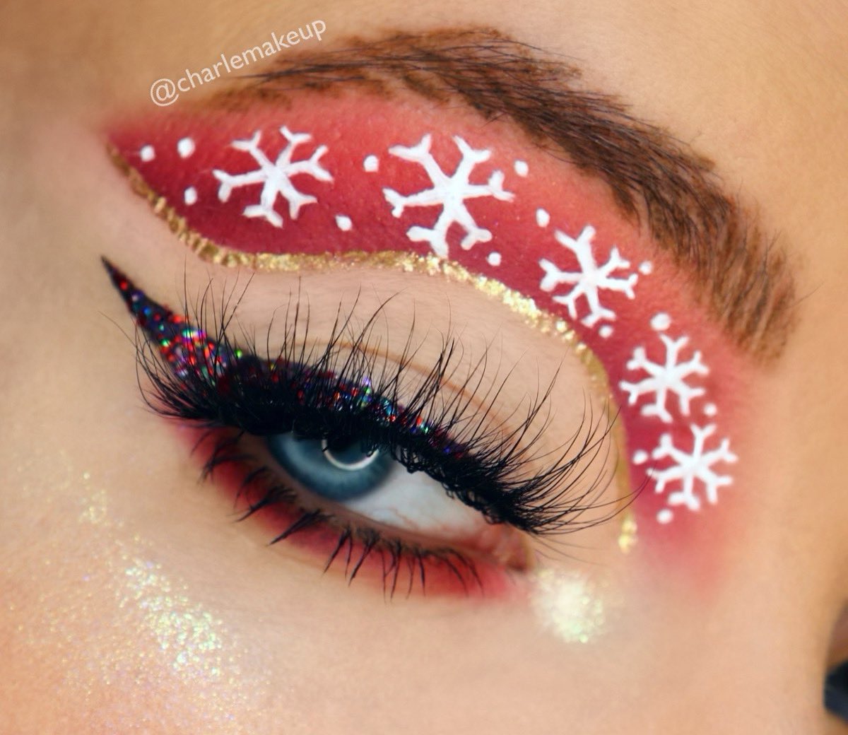 charlemua's tweet photo. ❄️🎄 Merry Christmas 🎄❄️ https://t.co/4zkSNHYkYr