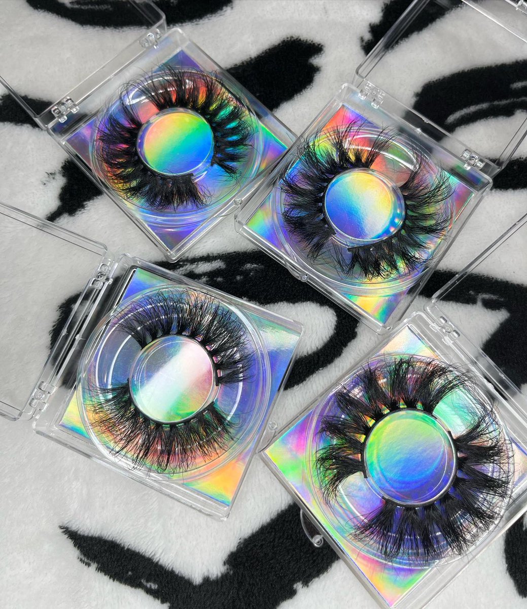 ItsMeCarolynn_'s tweet photo. #ShopTheCollection 🔥 https://t.co/KdPFDaNxGx