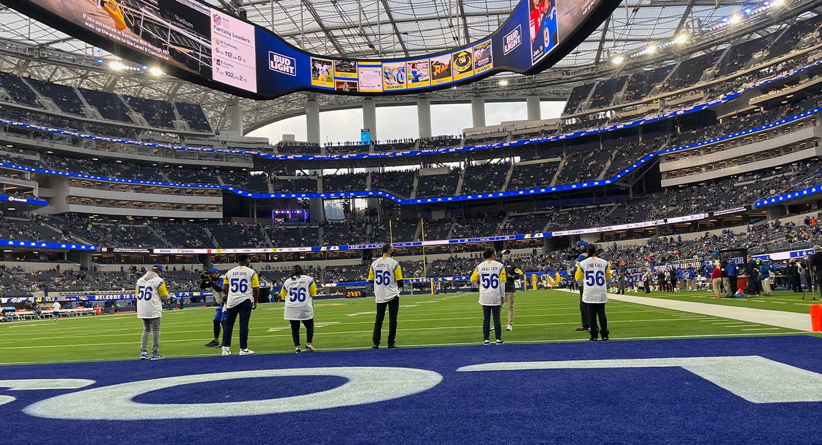 Last night, six #SuperBowlLVI Legacy organizations were honored for the tremendous work they are doing across the Los Angeles region. Congrats to the following organizations: 
🏈 <a href="/2dCall/">2nd call</a>
🏈 <a href="/angelcitysports/">Angel City Sports</a>
🏈 <a href="/Jovenes_Inc/">Jovenes</a> 
🏈 <a href="/LovingHandsCC/">Loving Hands</a> 
🏈 <a href="/ourown_life/">O U R O W N</a>
🏈 Project Blue