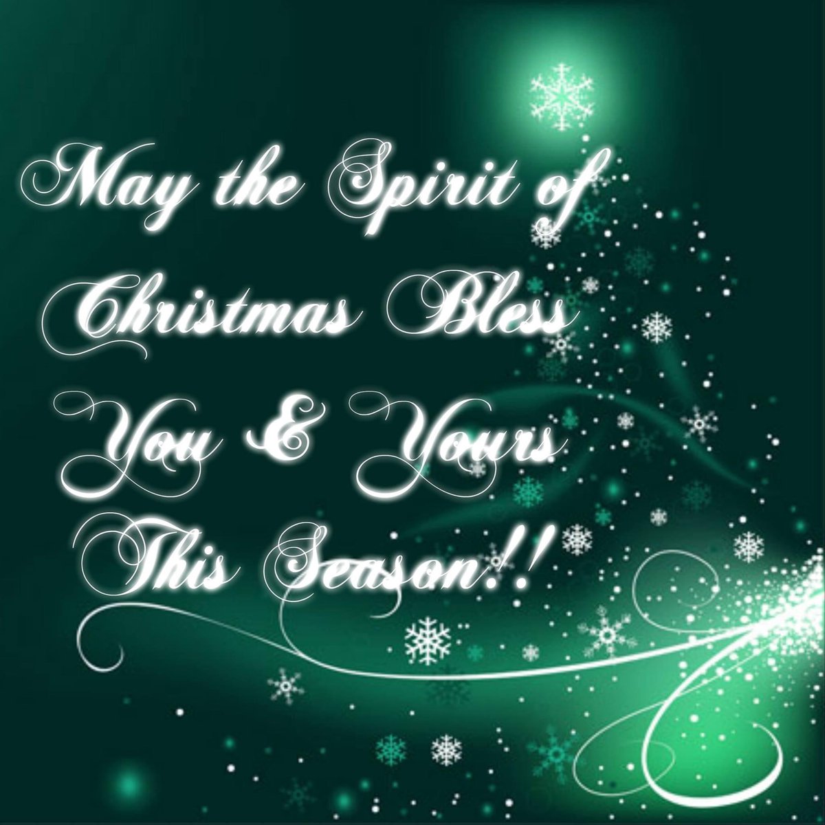 lynntincher's tweet photo. Happy holidays! https://t.co/7KkHHiD763