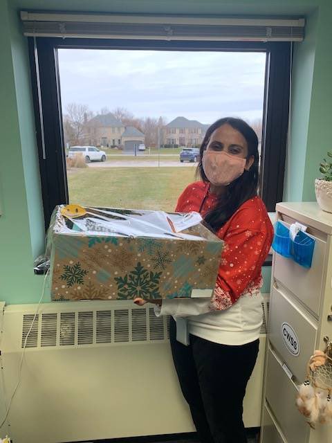 CandyMichelli's tweet image. Congratulations to our @ipsd204 Wonka Golden Ticket Raffle Winners at the Elementary Schools!  A special thank you to our MS PTAs, IPPC, IPPA, &amp;amp; IPEA donors! #2gether204 Unity-Community-Opportunity