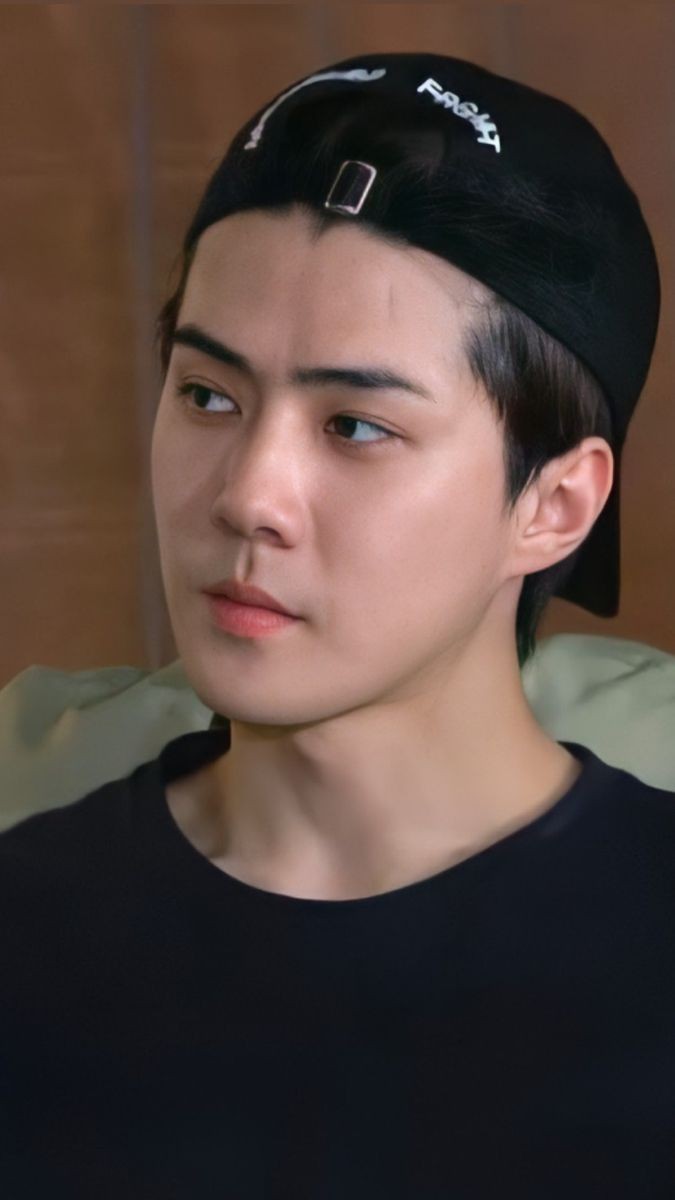 sehunloop's tweet image. #SEHUN: you're so gorgeous 
i can't say anything to your face
cause look at your face
