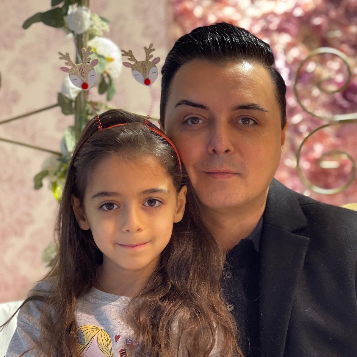 MarcSpelmannX's tweet photo. Happy 6th birthday to my absolute light and love. You bring us so much joy, happiness, purpose and undeniable love. Of all that I’ve ever achieved or will ever achieve, nothing will compare to you.. ♥️♥️♥️♥️♥️♥️
#6thbirthday #birthdaygirl #happybirthday #marcspelmann #magicianx https://t.co/TZHLPCjZnX